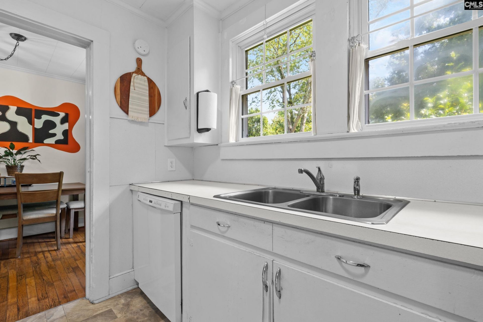 1232 Jones Street Photo 11