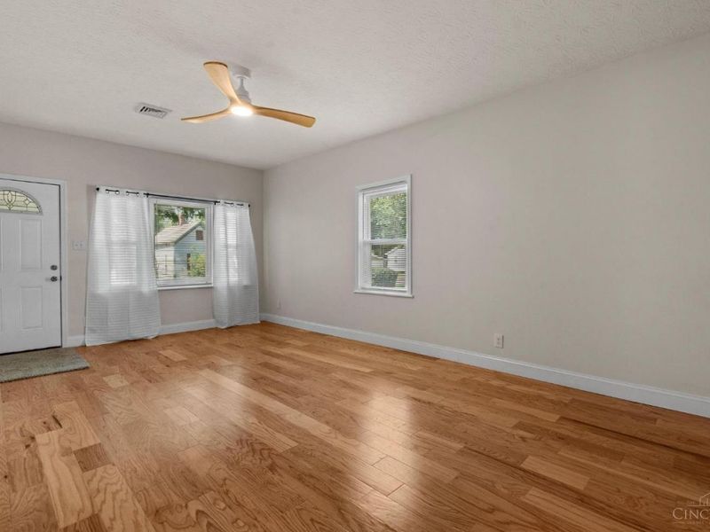 125 W Fancy, Blanchester, OH 45107 Photo 16