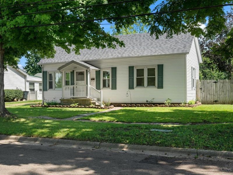 125 W Fancy, Blanchester, OH 45107 Photo 2