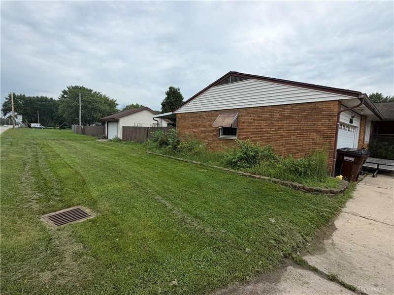 3999 Old Salem Road, Clayton, OH 45415 Photo 3