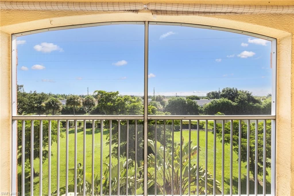 6481 Aragon Way , Unit 305, Fort Myers, FL 33966 Photo