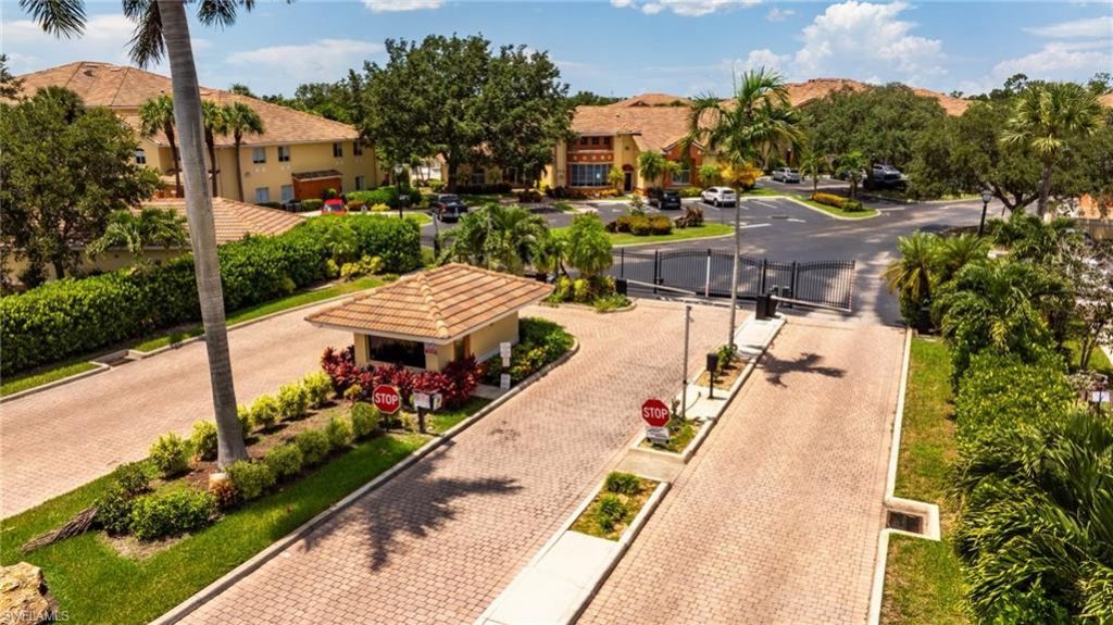 6481 Aragon Way , Unit 305, Fort Myers, FL 33966 Photo