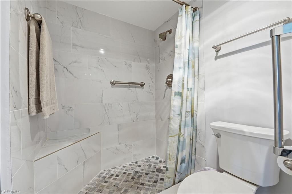 325 Charlemagne Blvd , Unit 204B, Naples, FL 34112 Photo