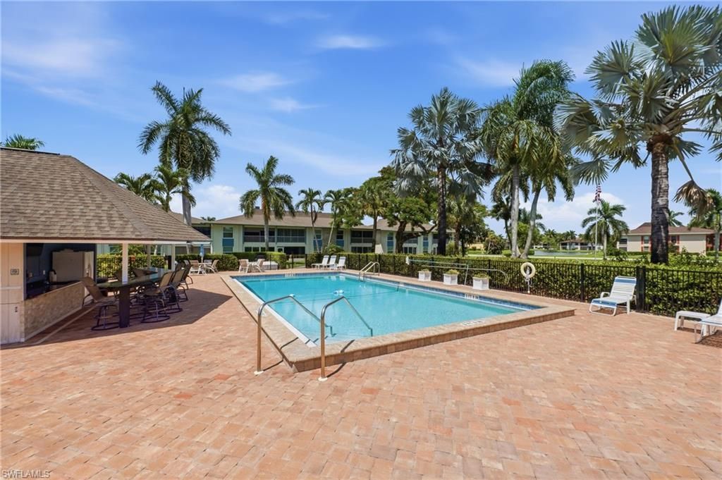 325 Charlemagne Blvd , Unit 204B, Naples, FL 34112 Photo
