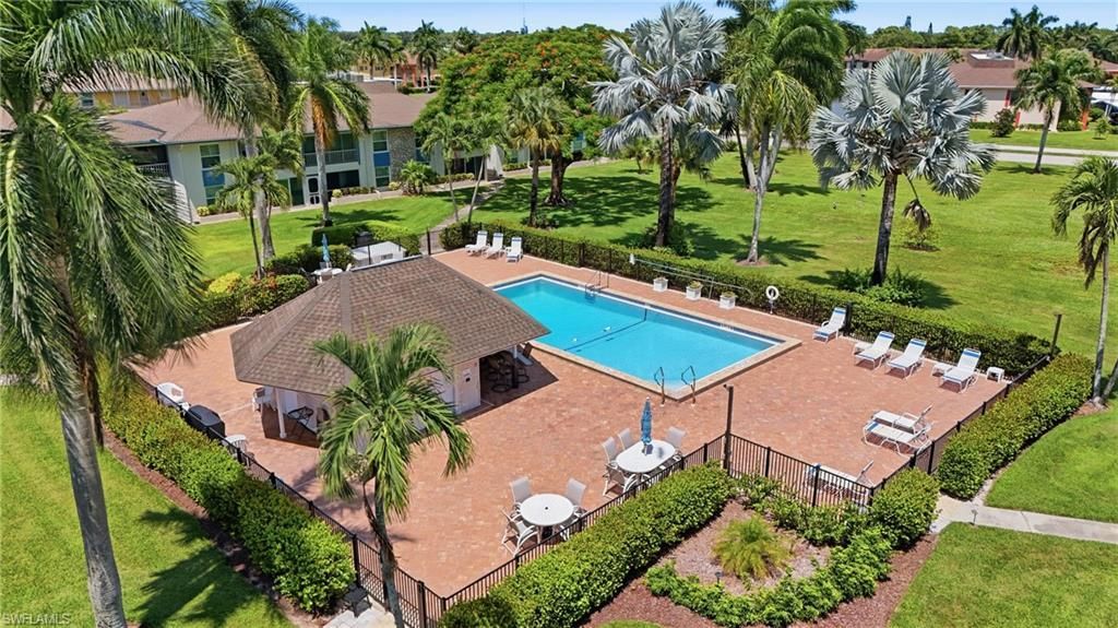 325 Charlemagne Blvd , Unit 204B, Naples, FL 34112 Photo
