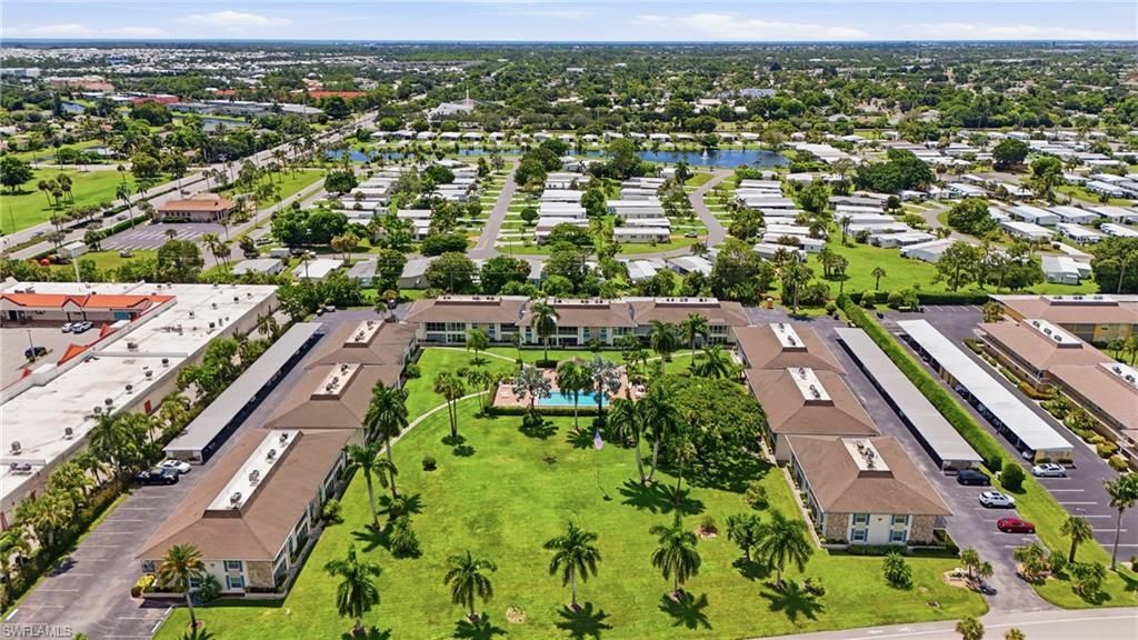 325 Charlemagne Blvd , Unit 204B, Naples, FL 34112 Photo