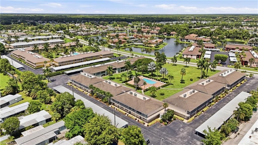 325 Charlemagne Blvd , Unit 204B, Naples, FL 34112 Photo