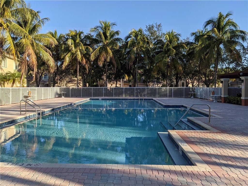 4150 Forest Drive, Weston, FL 33332 Photo