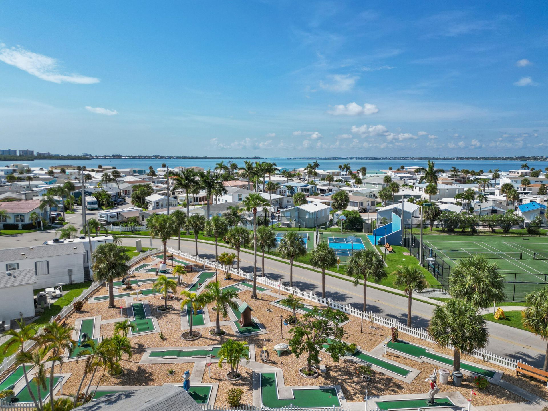 485 Nettles Boulevard, Jensen Beach, FL 34957 Photo