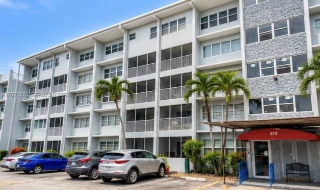 215 SE 3rd Ave , Unit 308C, Hallandale Beach, FL 33009 Photo