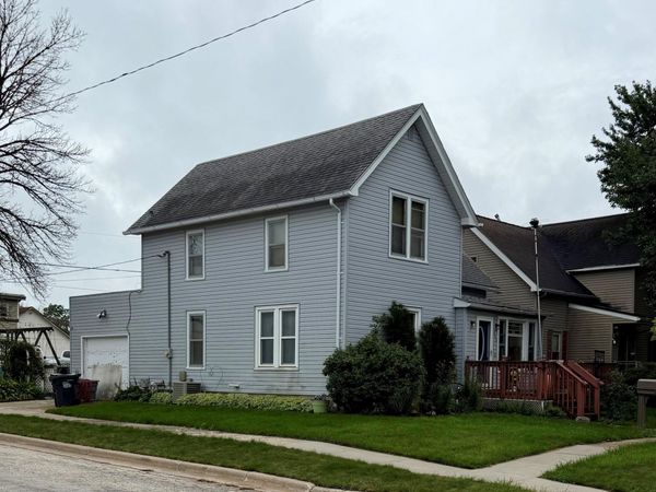 403 1St Street SW, Clarion, IA 50525