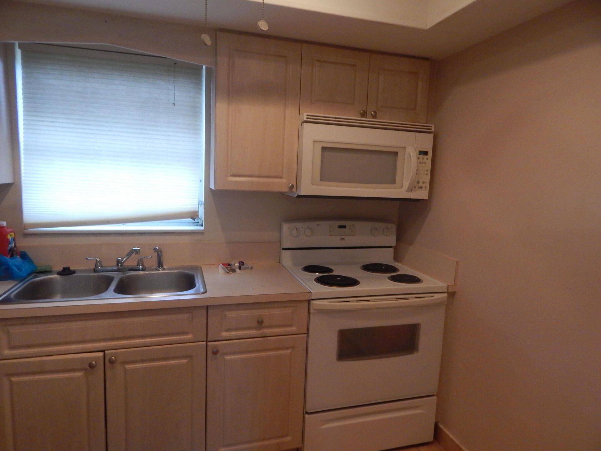 2971 Ashley Drive W, Unit C, West Palm Beach, FL 33415 Photo