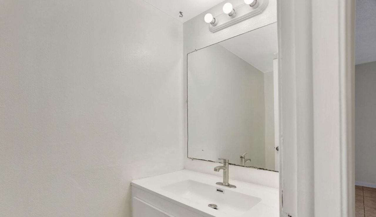 3056 Riverside Drive, Unit c6, Coral Springs, FL 33065 Photo