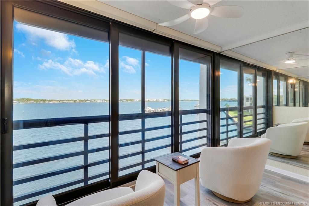 1950 SW Palm City Road, Unit 8-302, Stuart, FL 34994 Photo