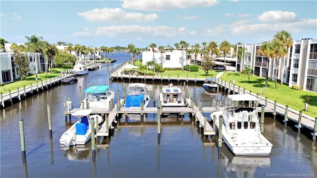 1950 SW Palm City Road, Unit 8-302, Stuart, FL 34994 Photo