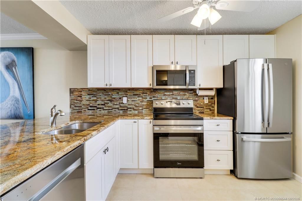 1950 SW Palm City Road, Unit 8-302, Stuart, FL 34994 Photo