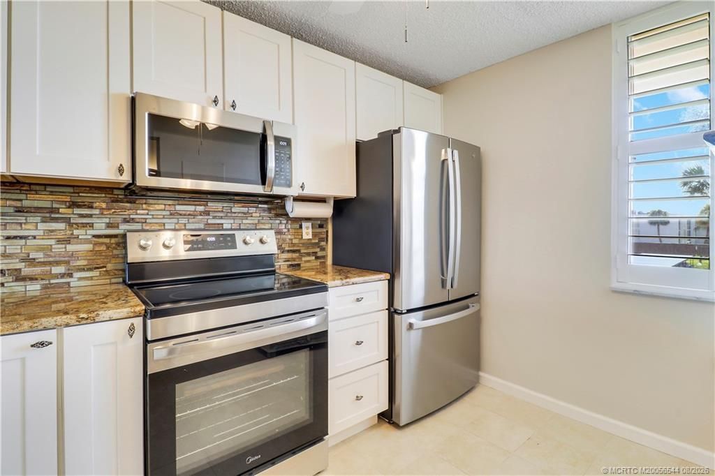 1950 SW Palm City Road, Unit 8-302, Stuart, FL 34994 Photo