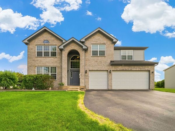 6717 Waterford Drive , McHenry, IL 60050