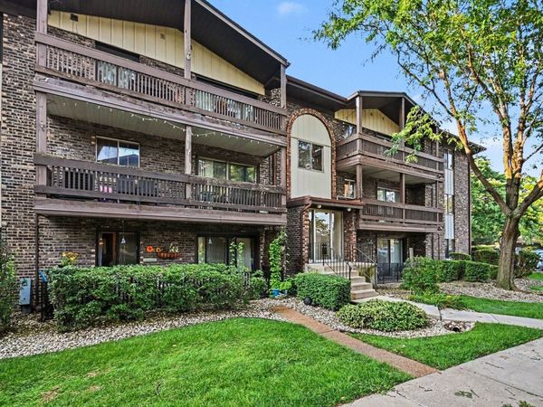 14023 Gail Lane , Unit 408, Crestwood, IL 60418