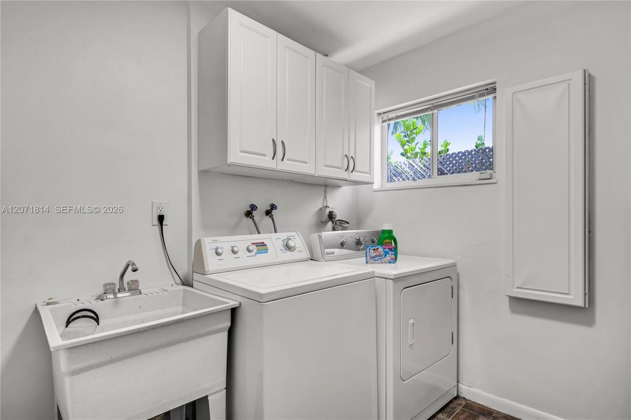 6421 NE 22nd Ave, Fort Lauderdale, FL 33308 Photo