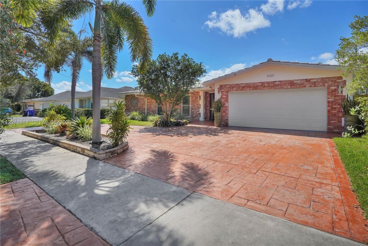 6421 NE 22nd Ave, Fort Lauderdale, FL 33308 Photo