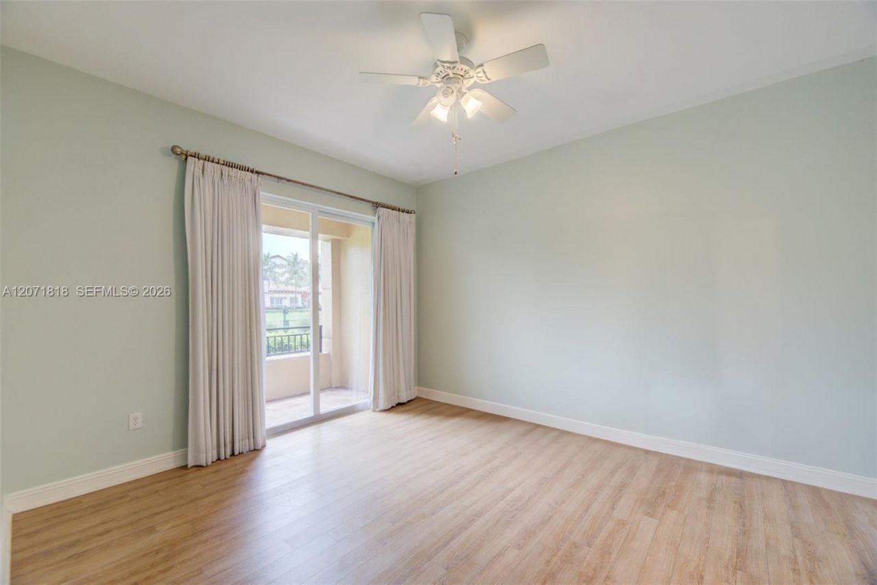 16135 Emerald Estates Dr, Unit 165, Weston, FL 33331 Photo