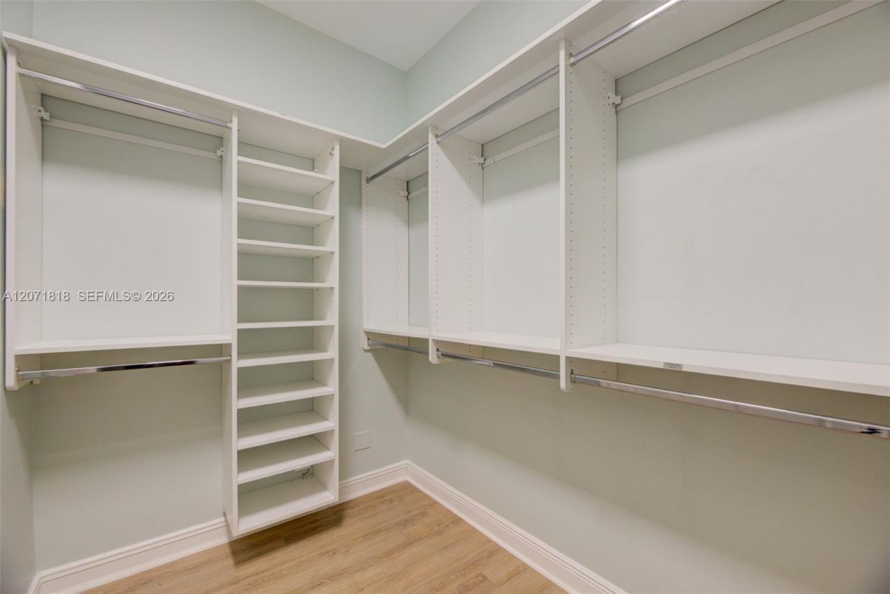 16135 Emerald Estates Dr, Unit 165, Weston, FL 33331 Photo