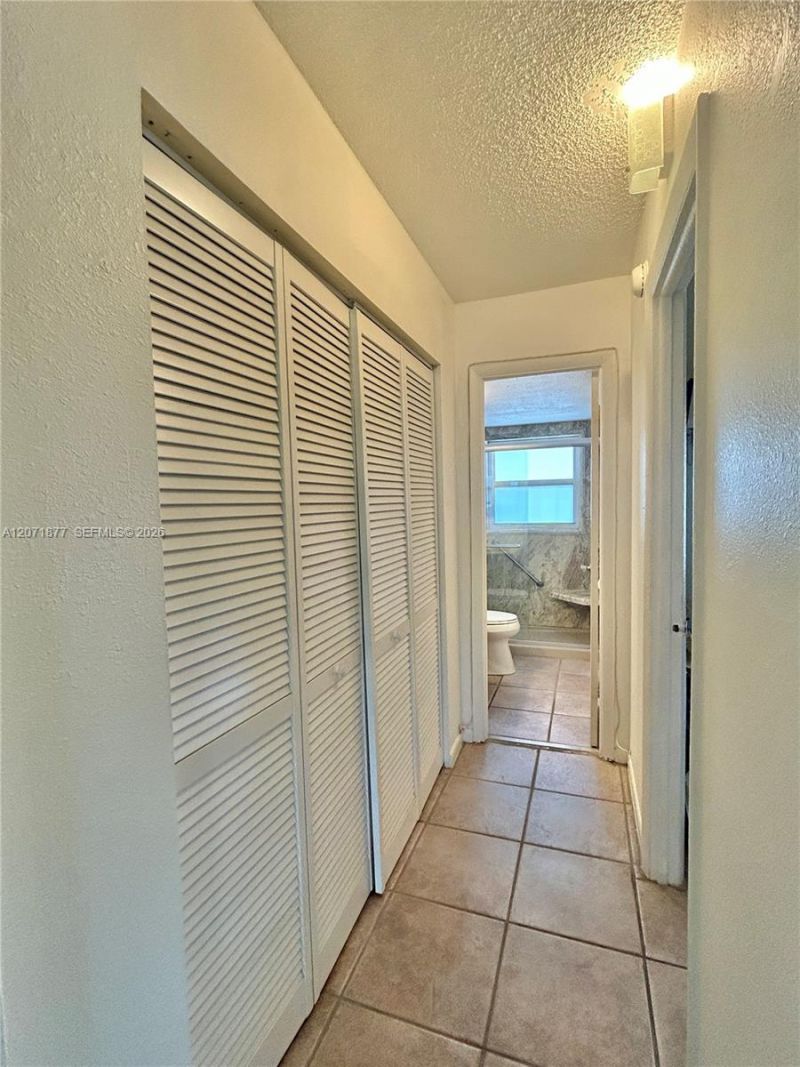 7305 NW 4th Pl, Unit 204, Margate, FL 33063 Photo