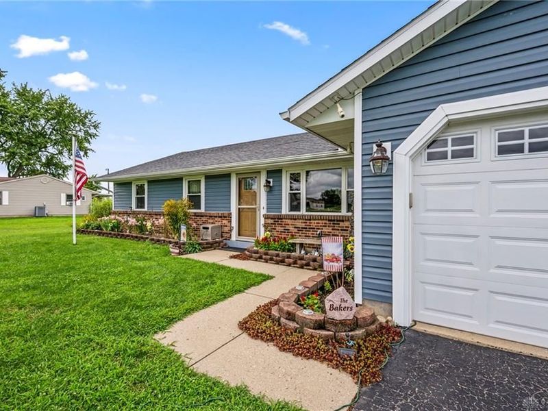 3525 W Farrington Road, Piqua, OH 45356 Photo 2