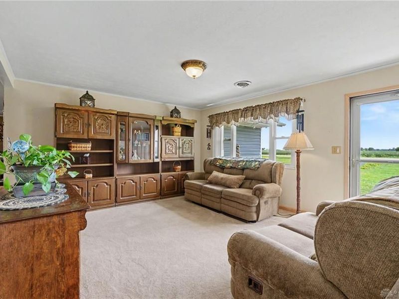 3525 W Farrington Road, Piqua, OH 45356 Photo 5