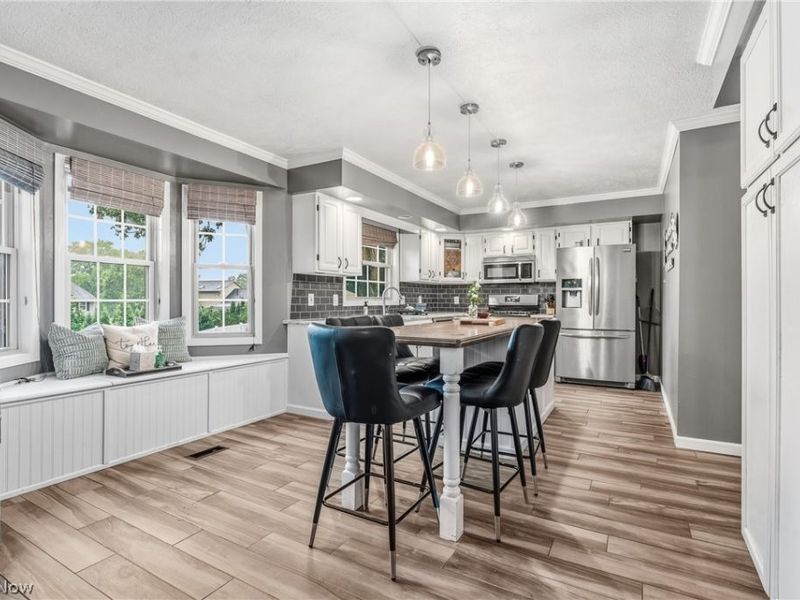 3379 Stratham Circle NW, Canton, OH 44708 Photo 11