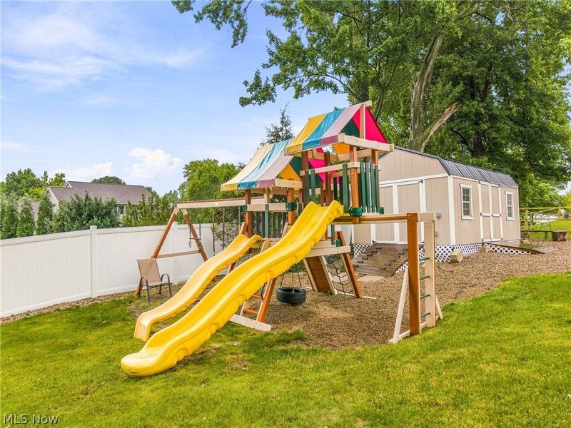 3379 Stratham Circle NW, Canton, OH 44708 Photo 32