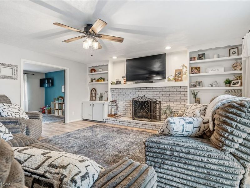 3379 Stratham Circle NW, Canton, OH 44708 Photo 8