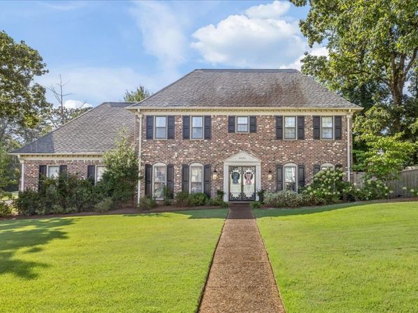 8601 DOGWOOD RD, Germantown, TN 38139