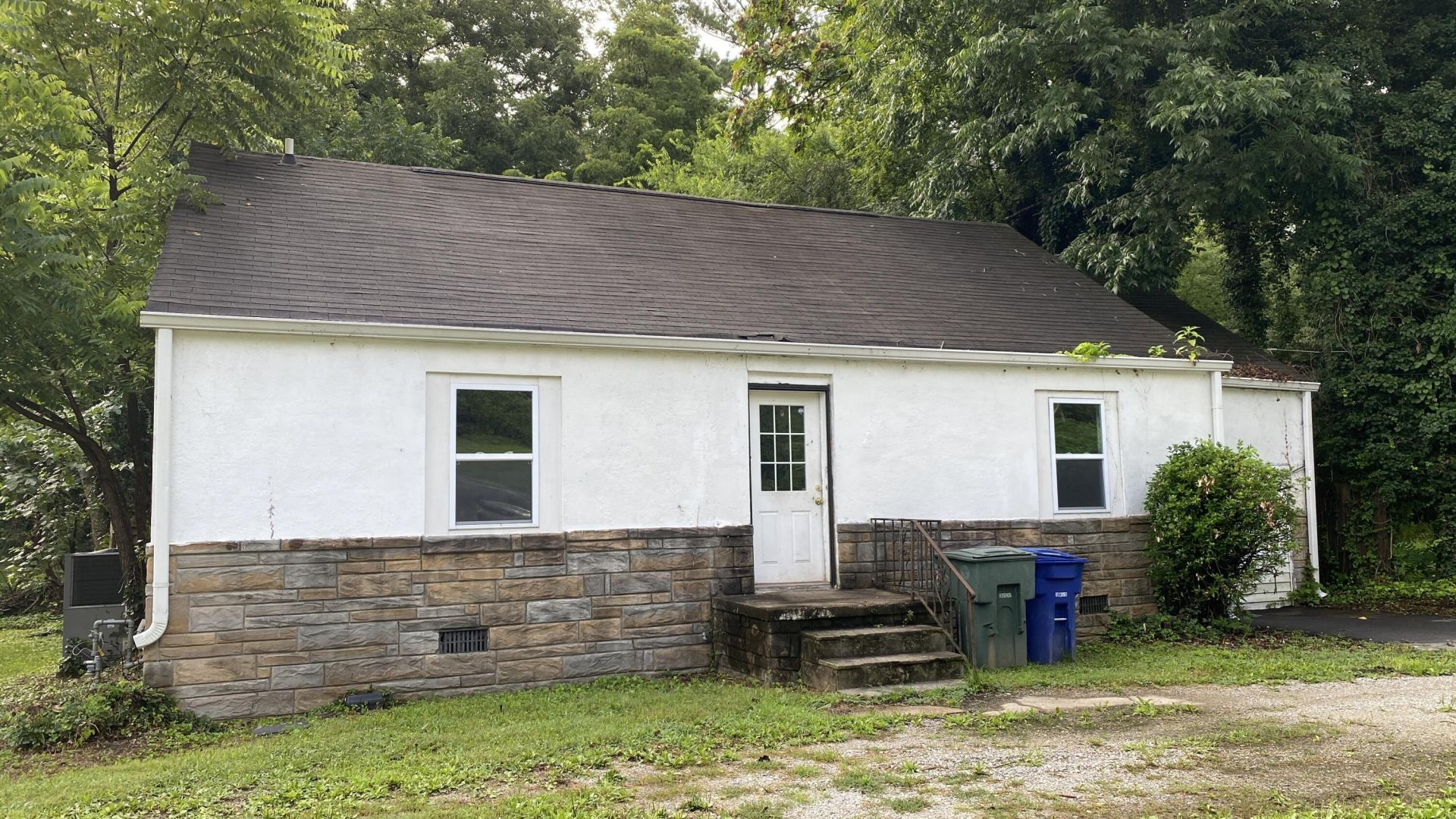 1408 Tunnel Boulevard, Chattanooga, TN 37411 Main Photo