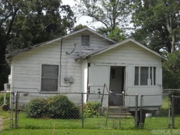 1204 S Fir Street, Pine Bluff, AR 71601