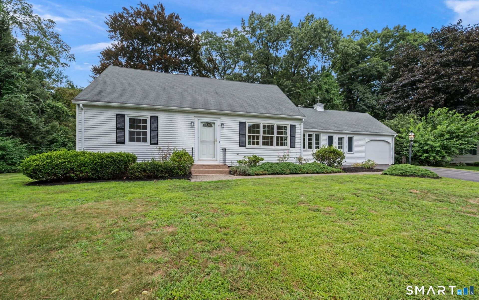 37 Pilgrim, Windsor, CT 06095 Main Photo