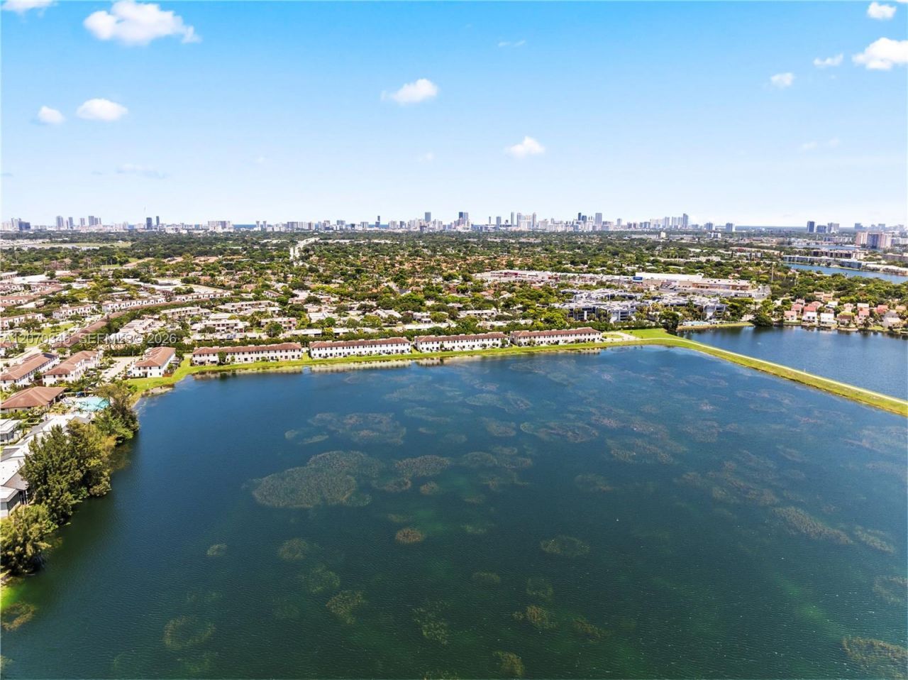 20576 NE 5th Pl, Miami, FL 33179 Photo
