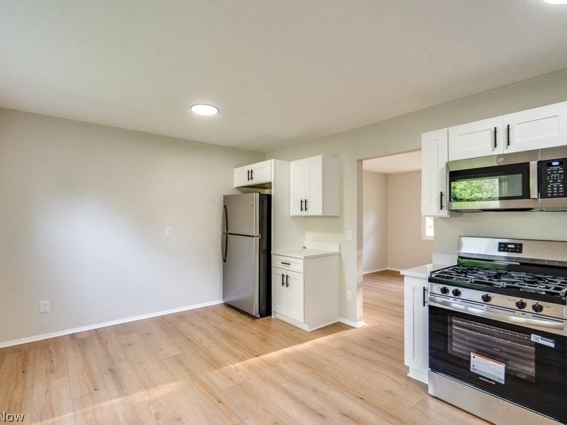 643 Kimberly Circle, Oberlin, OH 44074 Photo 7