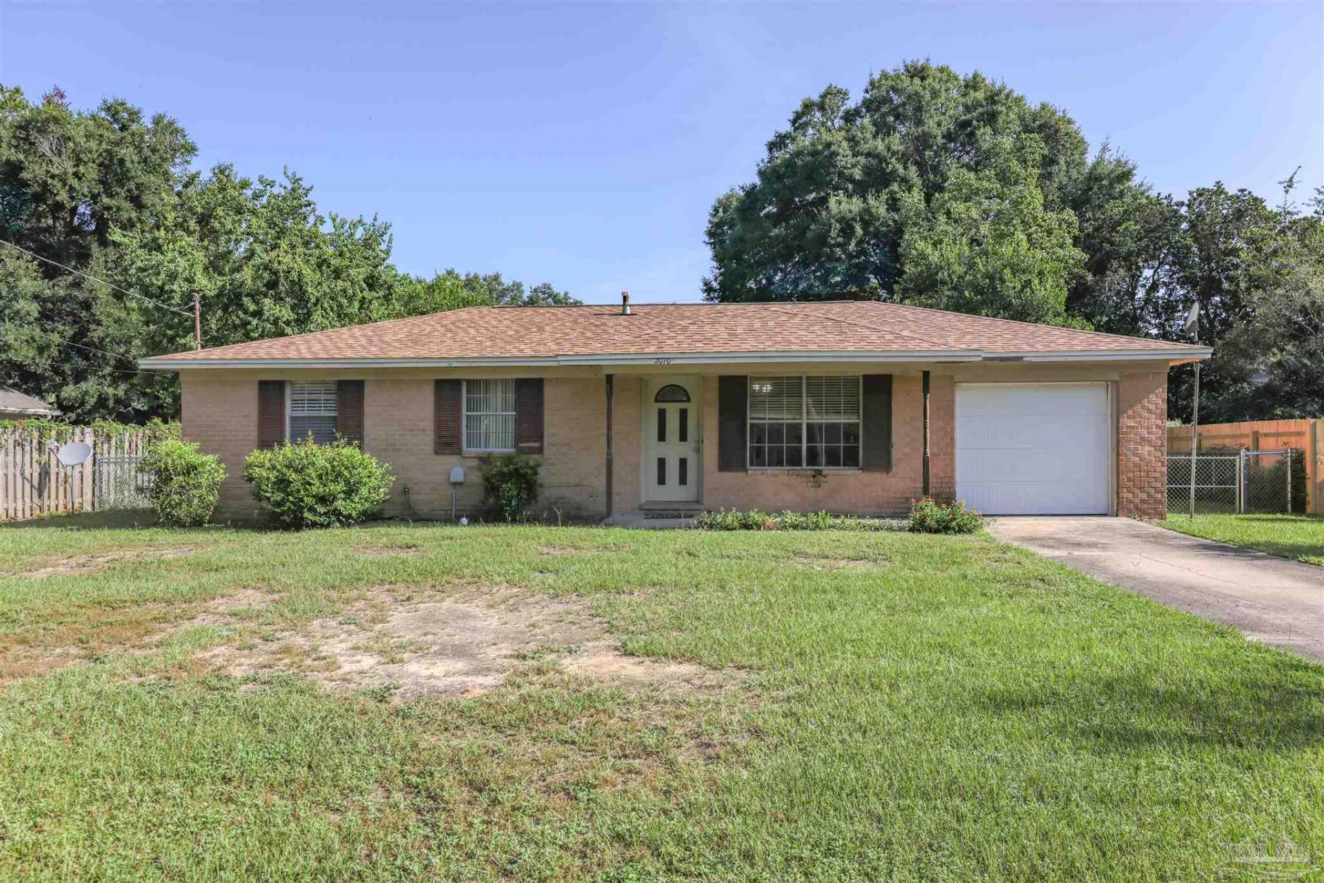 2070 Curry Cir, Pensacola, FL 32504 Main Photo