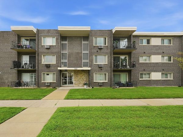 3158 W 88th Street , Unit 103, Evergreen Park, IL 60805
