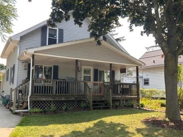 108 Grove Avenue, Alma, MI 48801