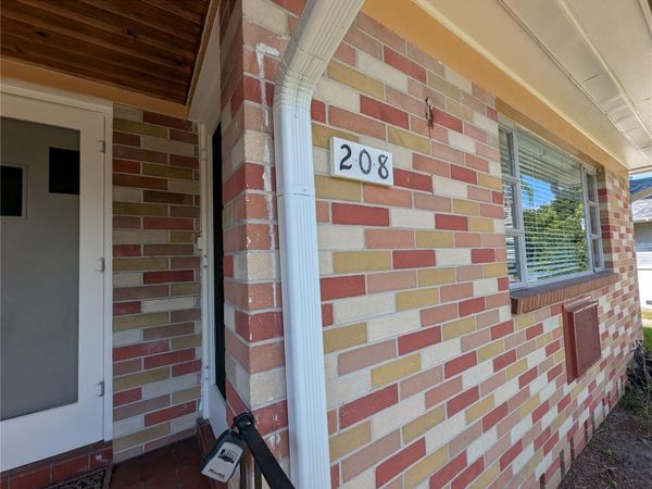 208 12TH AVENUE N, ST PETERSBURG, FL 33701