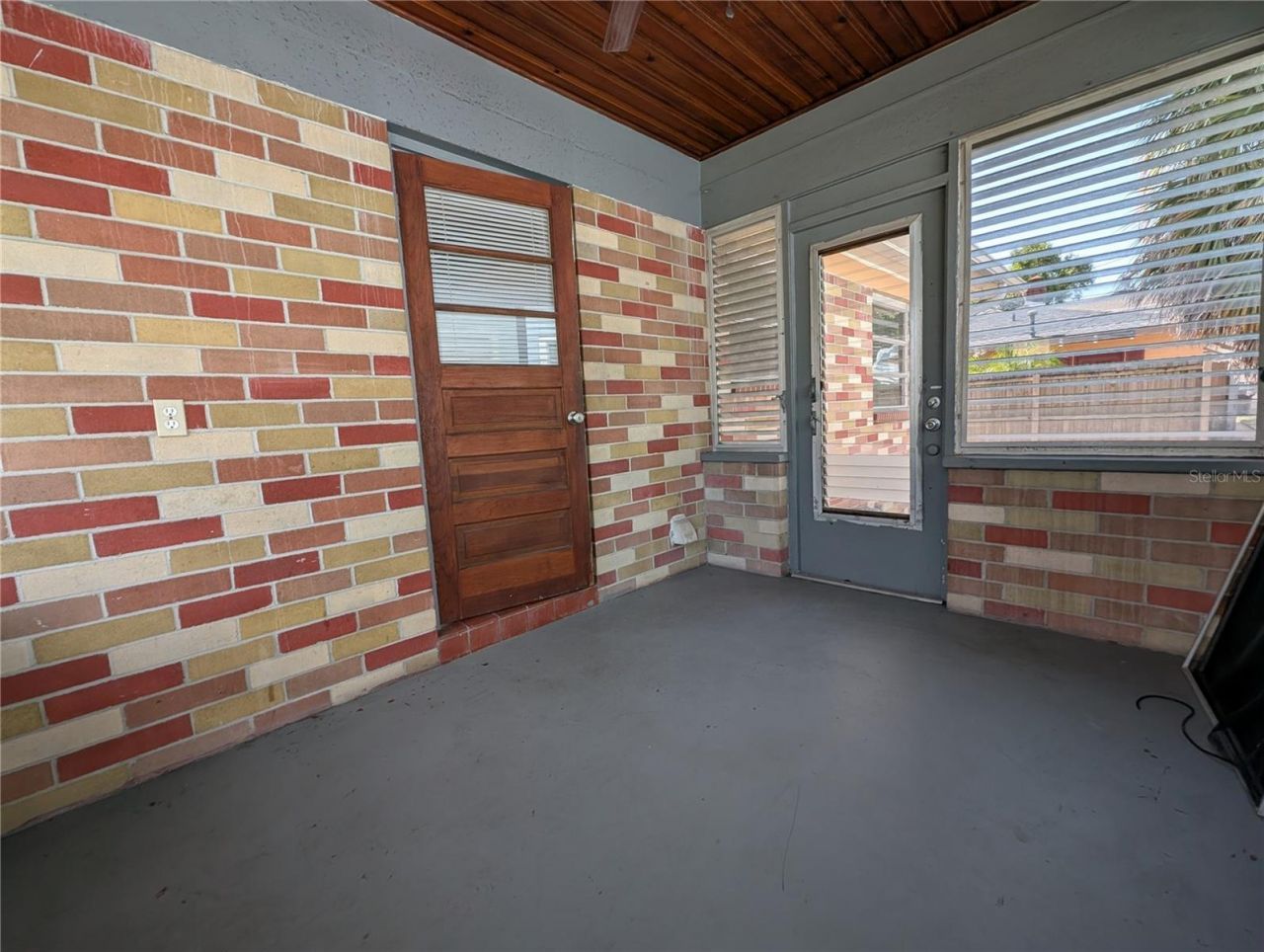 208 12th Avenue N, Saint Petersburg, FL 33701 Photo