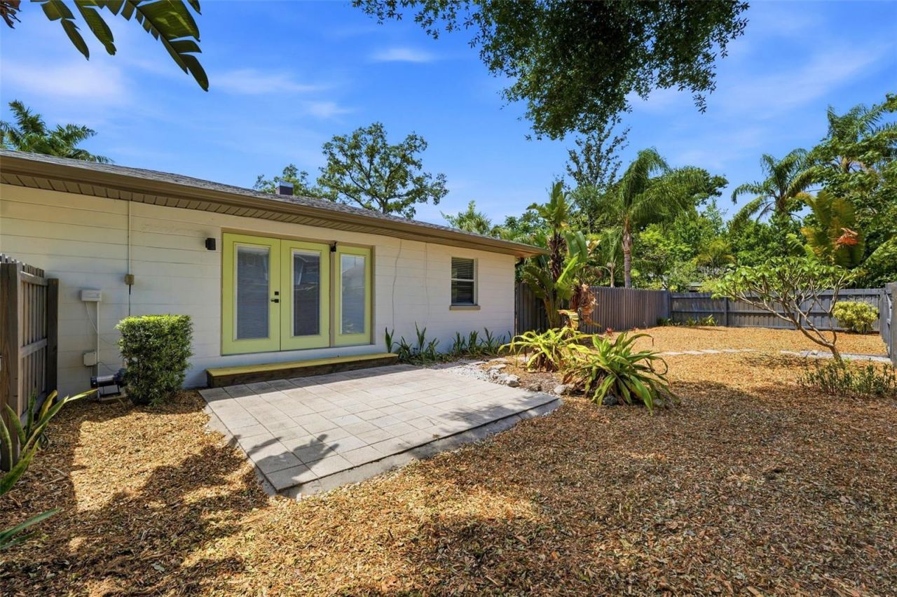 3030 A 5th Street N, Saint Petersburg, FL 33704 Photo