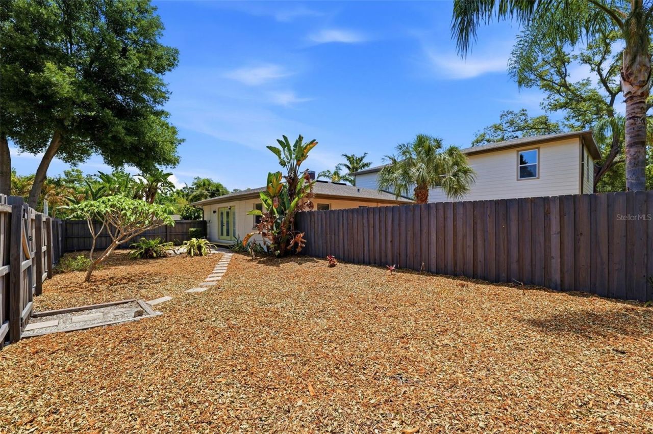 3030 A 5th Street N, Saint Petersburg, FL 33704 Photo