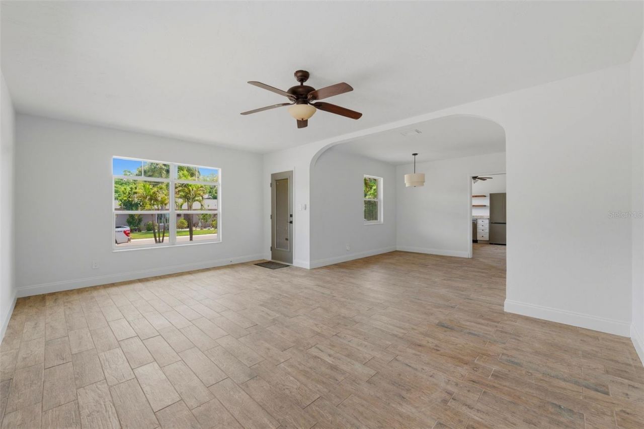 3030 A 5th Street N, Saint Petersburg, FL 33704 Photo