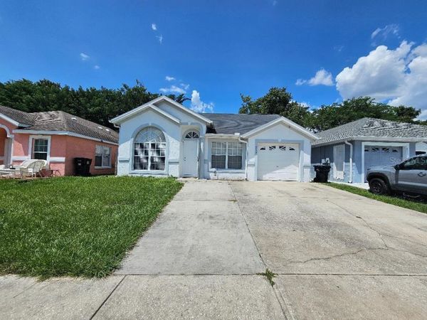 6849 LONG NEEDLE COURT , ORLANDO, FL 32822