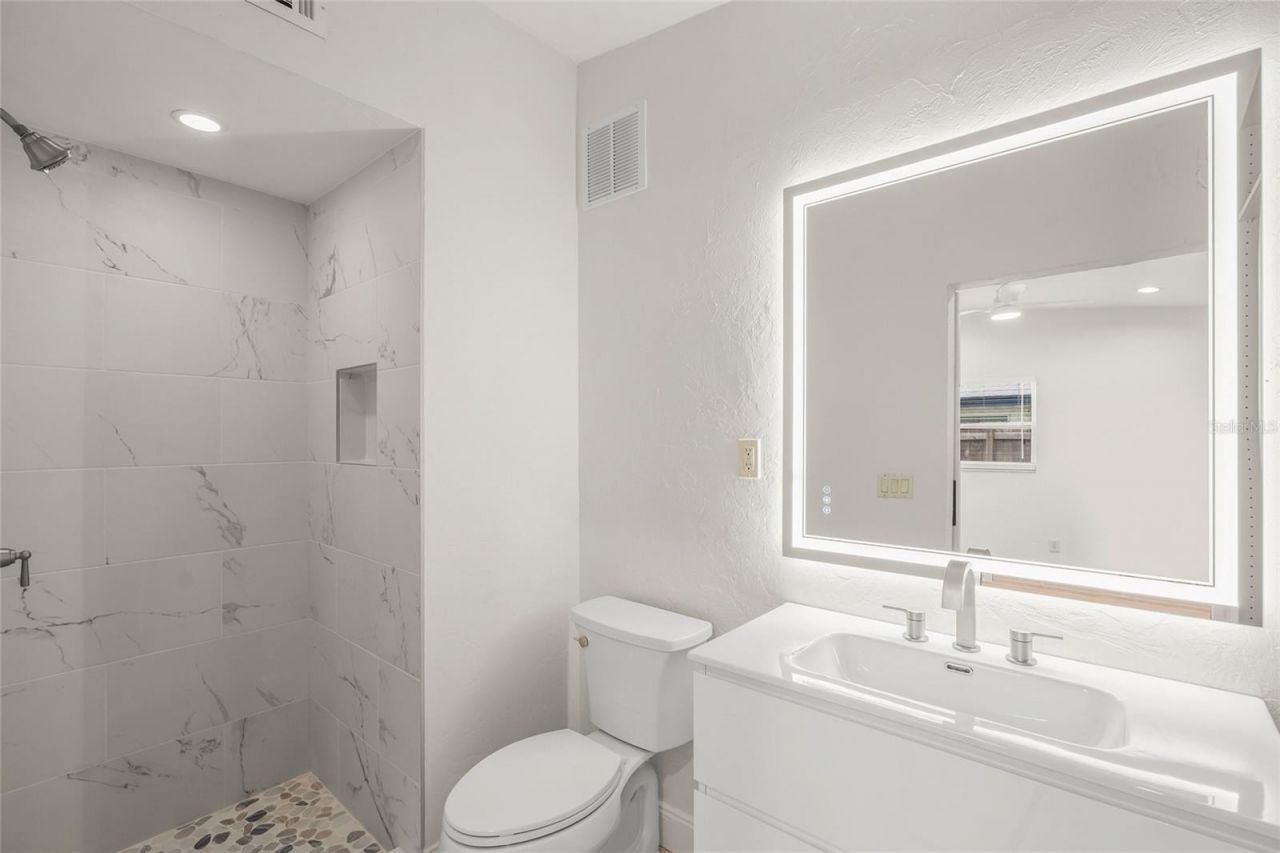 2722 Ingot Place, Sarasota, FL 34235 Photo