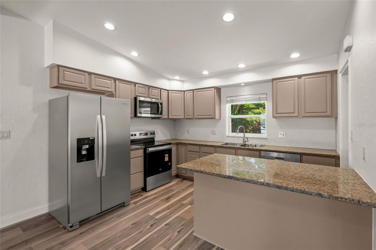 2722 Ingot Place, Sarasota, FL 34235 Photo
